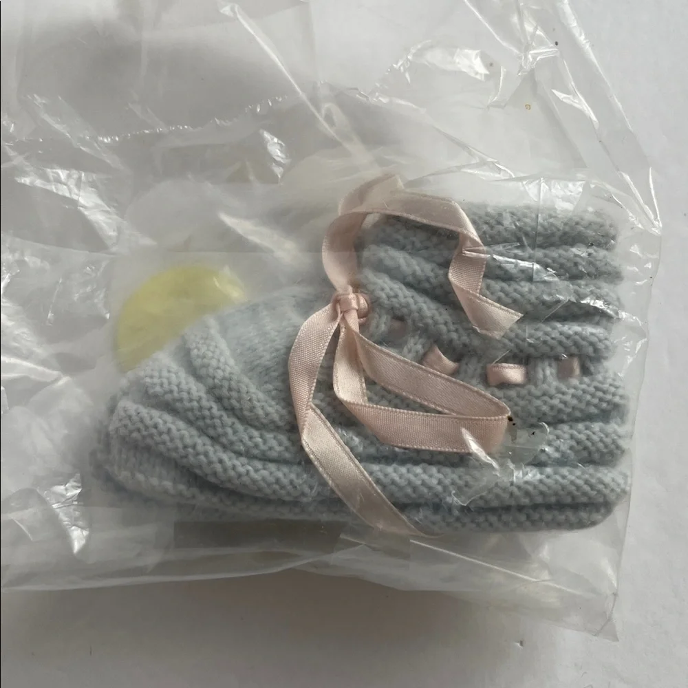 Vintage Hand Knit Baby Booties Handmade Knitted NWT